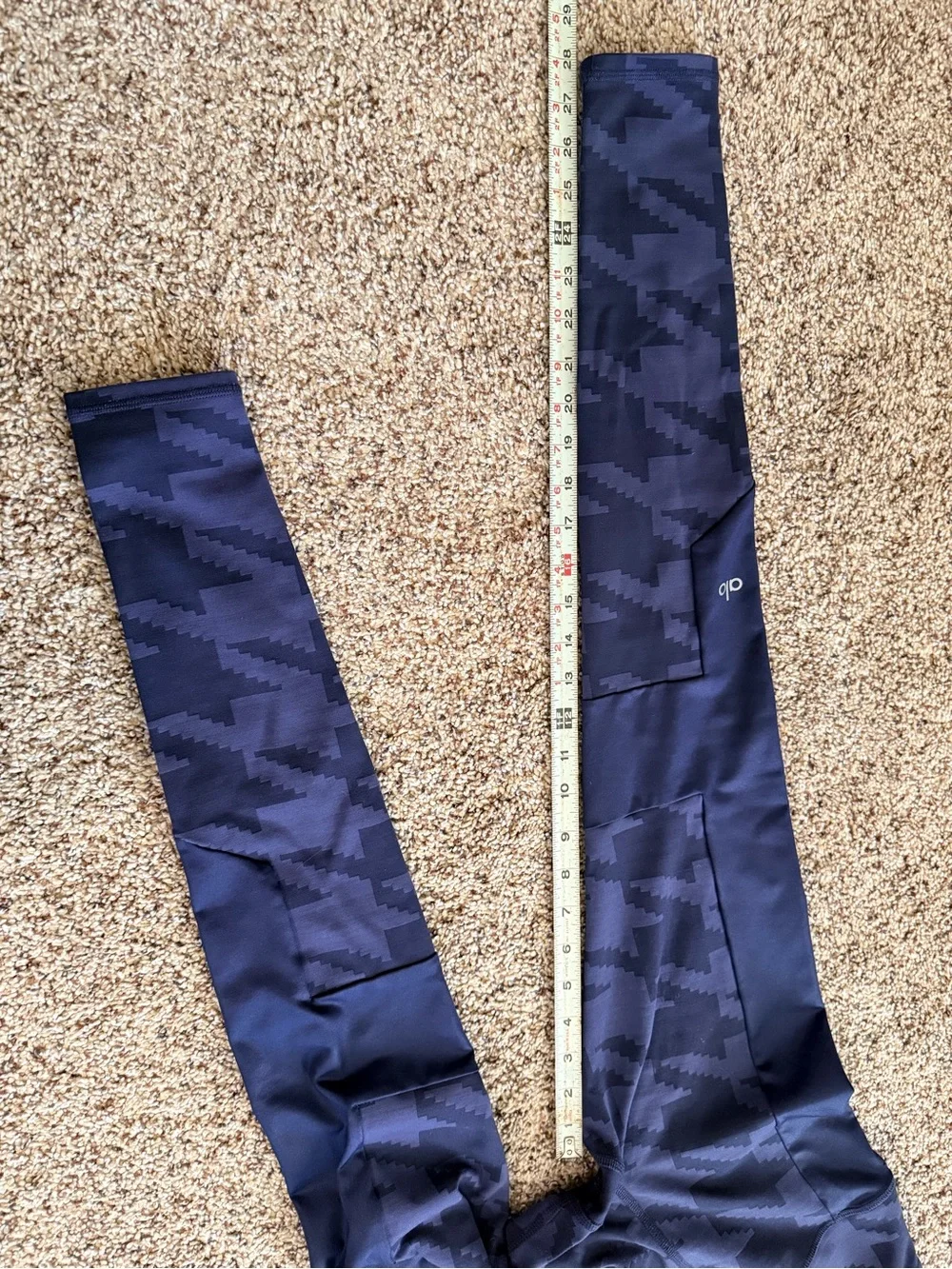 ALO Yoga Leggings Navy Blue Geometric Patterned Size M